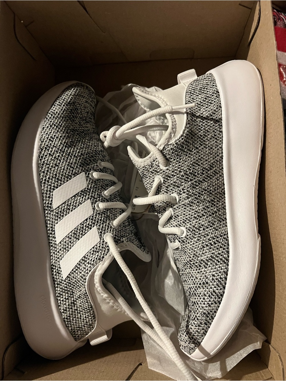 adidas cloudfoam Knit Runner Sneakers - Gray/White women’s size 8